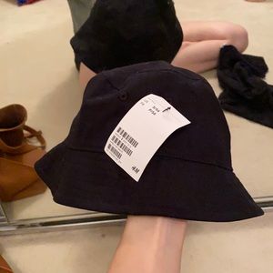 Black Bucket Hat